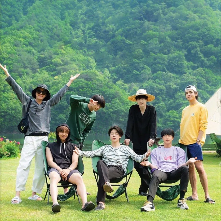 Behind-the-scenes cut of BTS