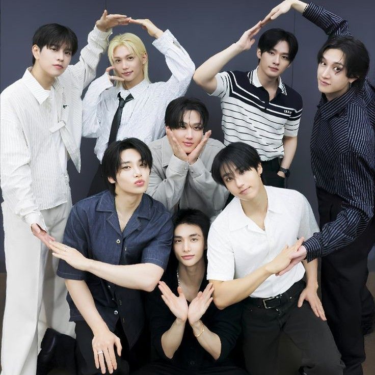 Stray Kids의 최신 사진