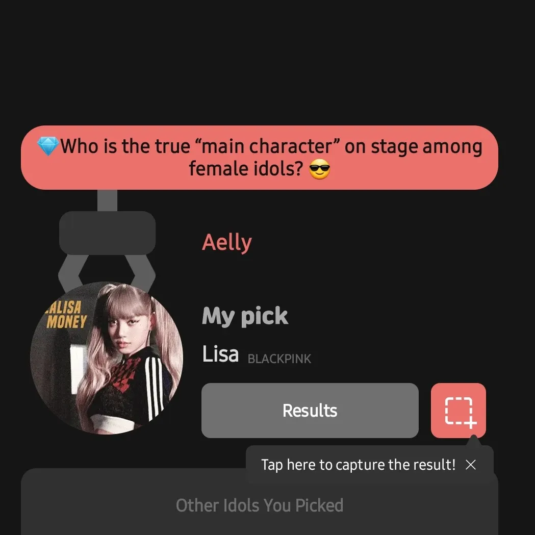 Momen yang diabadikan oleh penggemar Lisa (BLACKPINK)