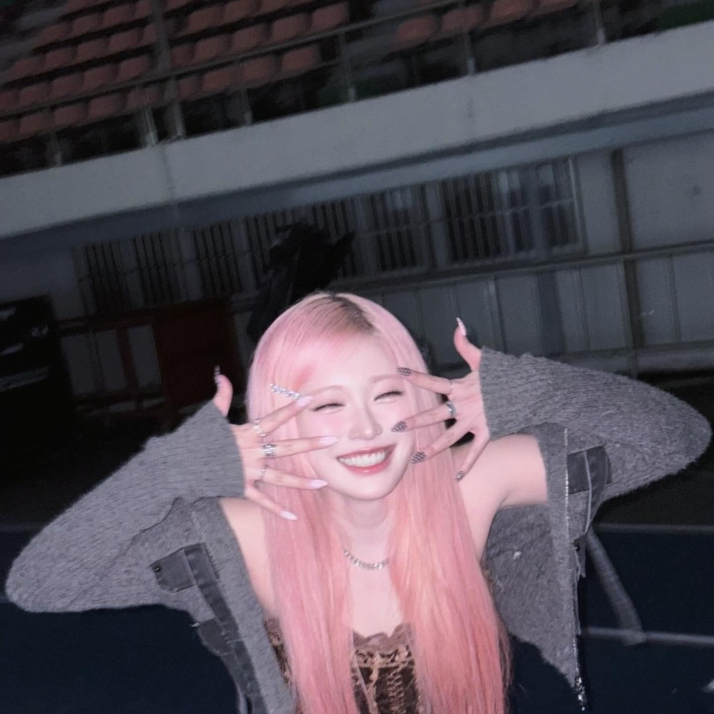 Latest photo of Billlie