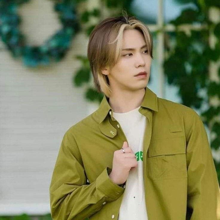 A moment captured by Rocky's fan