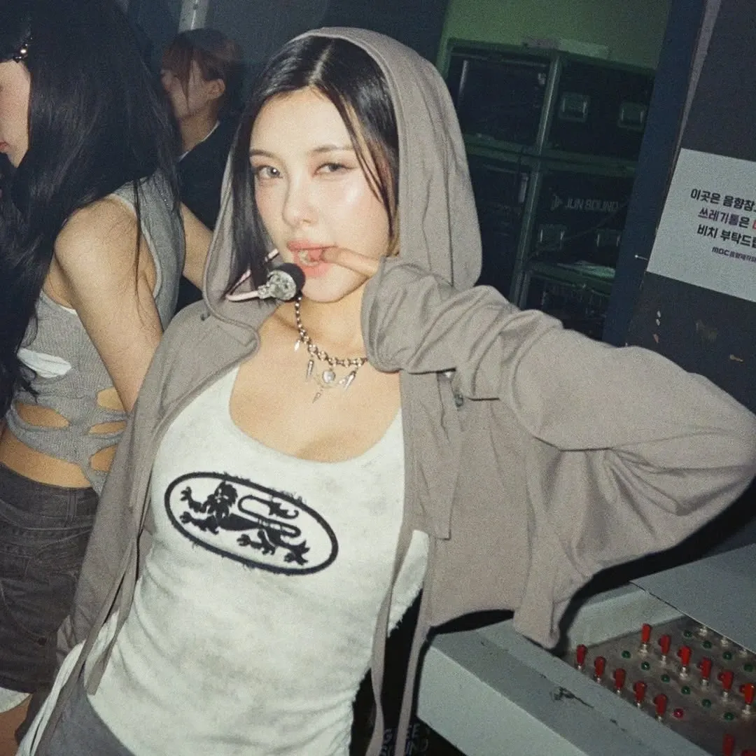 Behind-the-scenes cut of Kim Dayeon (Kep1er)