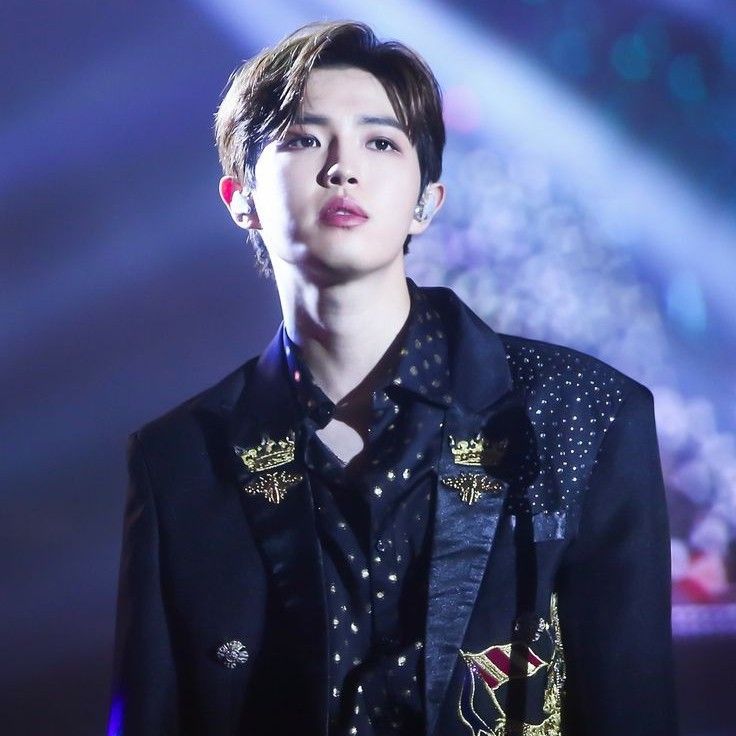 Foto aktivitas terbaru Kim Jaehwan