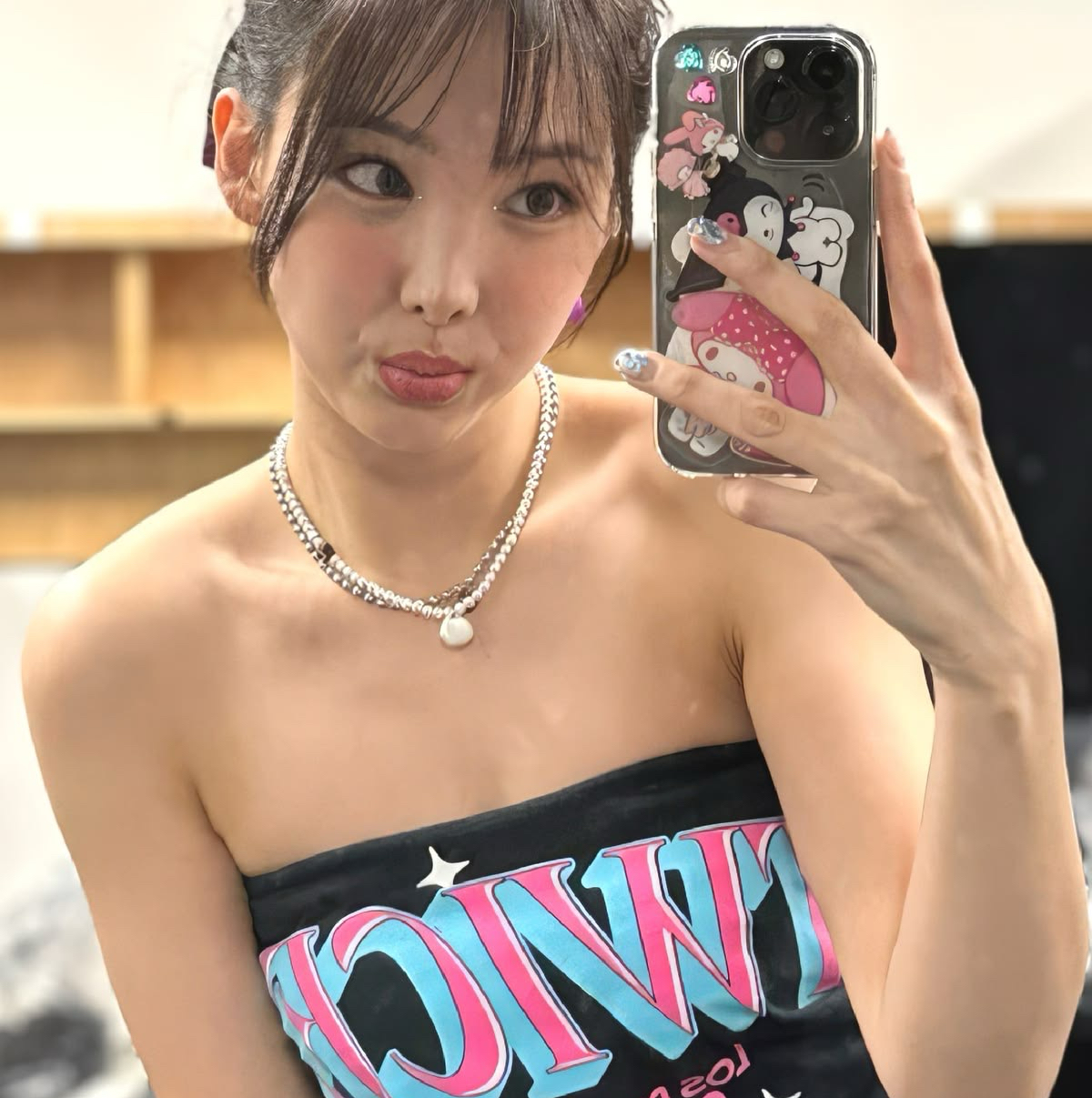 Momo (TWICE)的幕後花絮