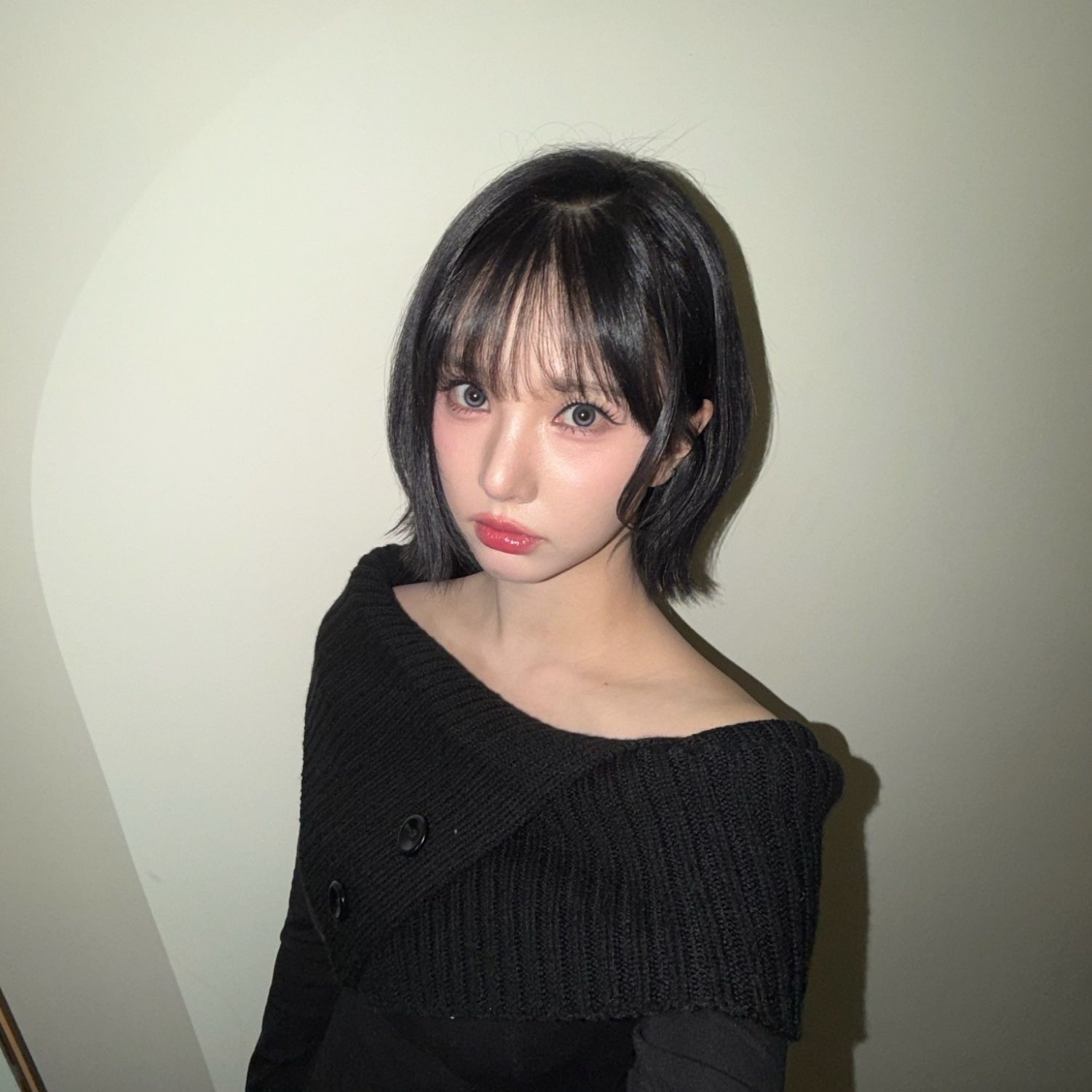 Behind-the-scenes cut of VIVIZ