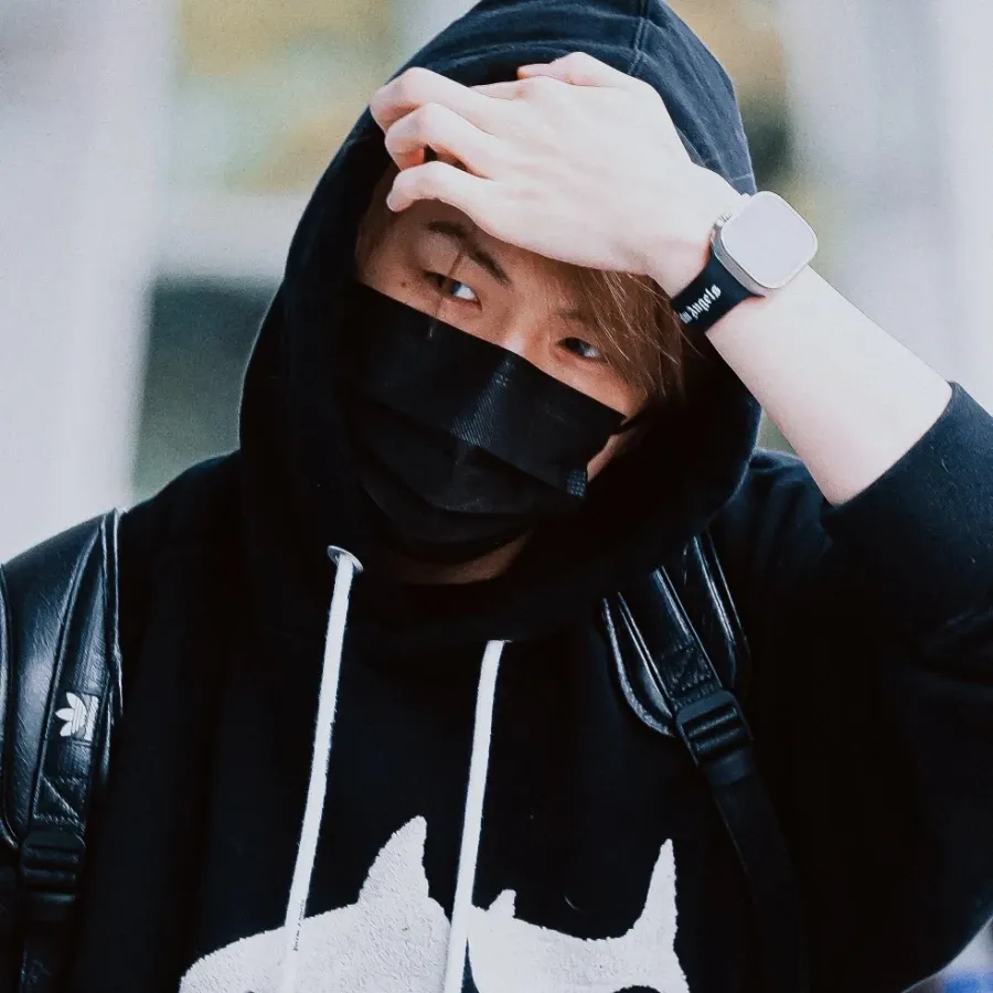 강다니엘의 비하인드 컷