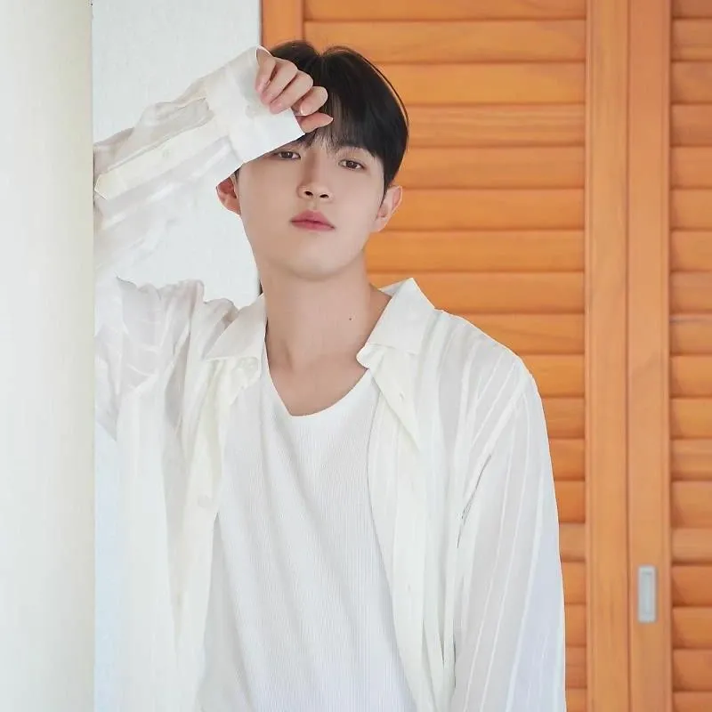 A moment captured by Kim Jaehwan's fan