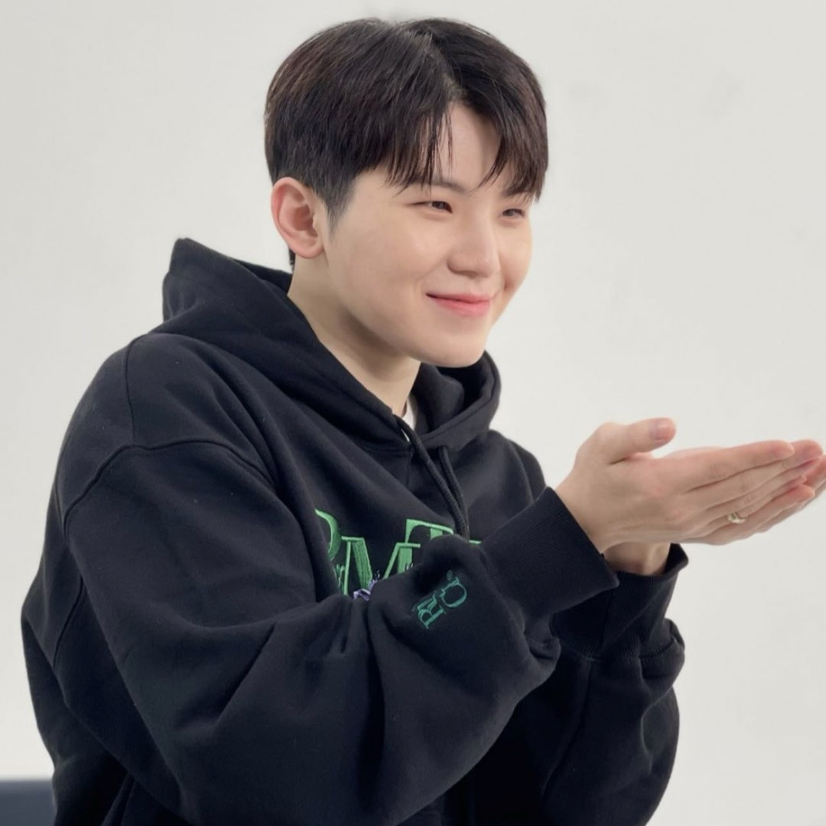 Recent activity shot of Woozi (SEVENTEEN)