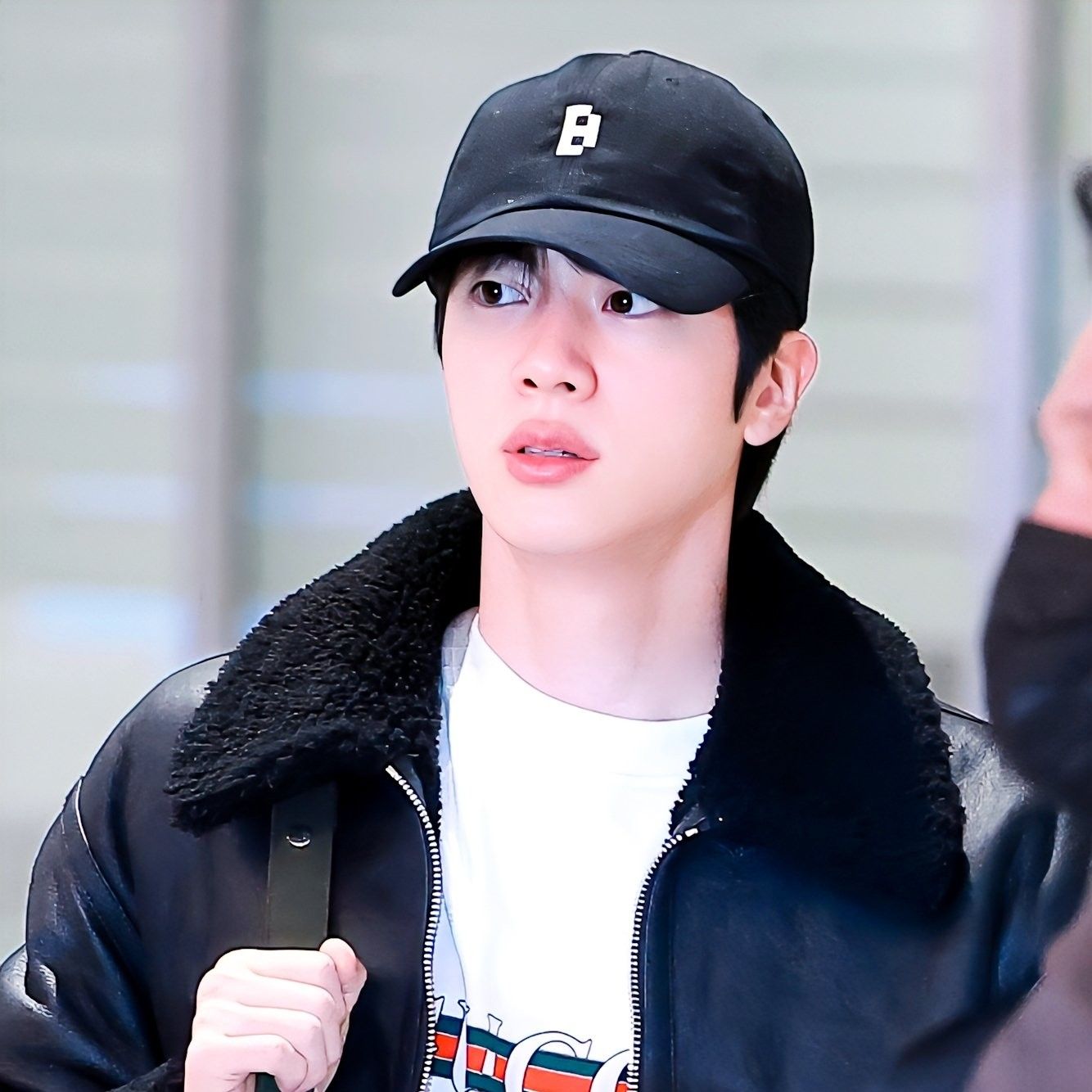 Potret di balik layar Jin (BTS)