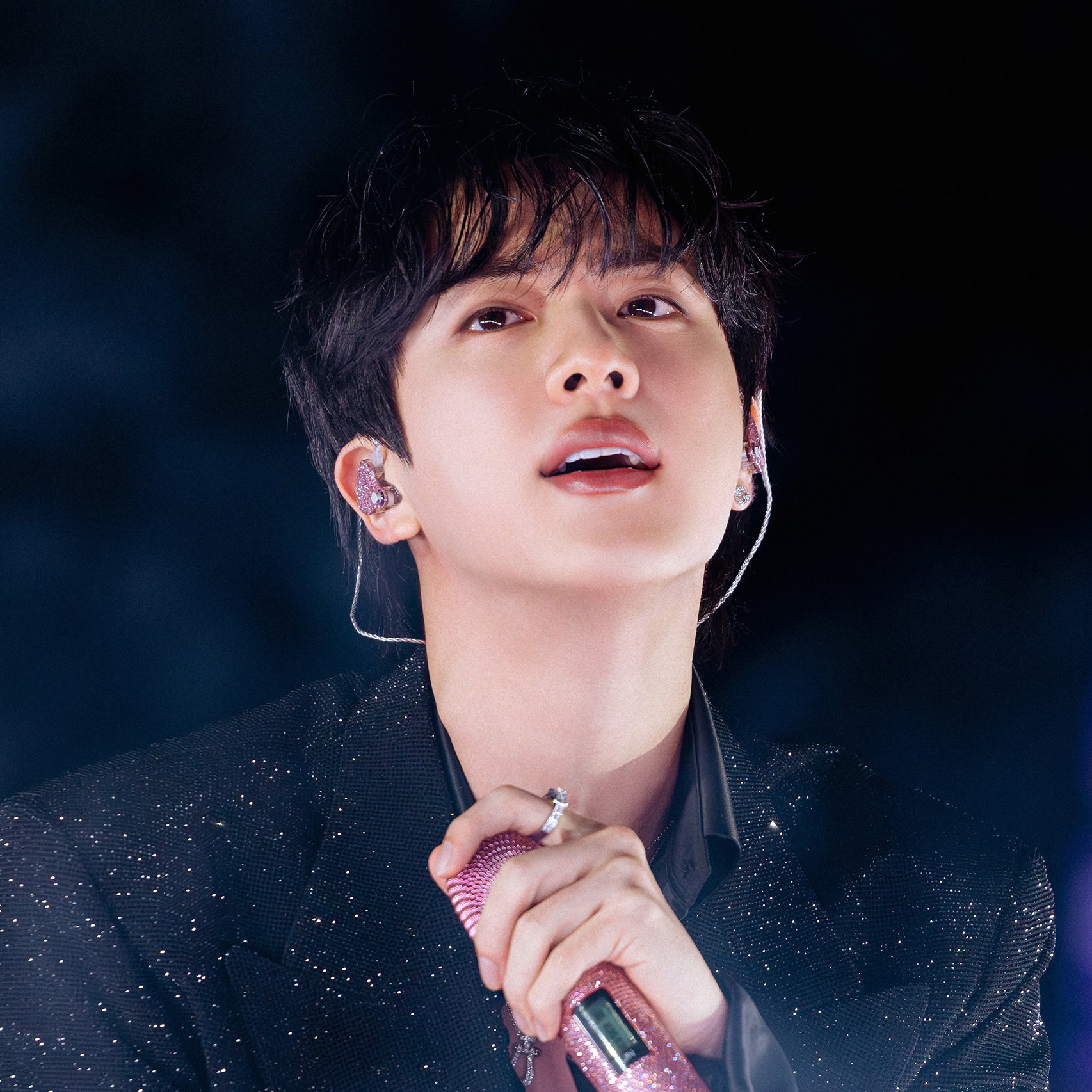 A moment captured by Jin (BTS)'s fan