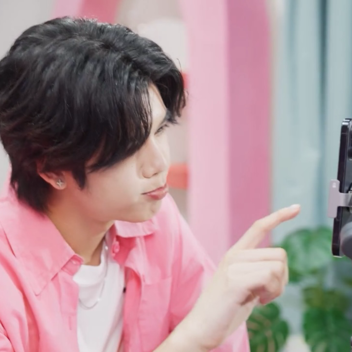 DORN (NexT1DE)的幕后花絮