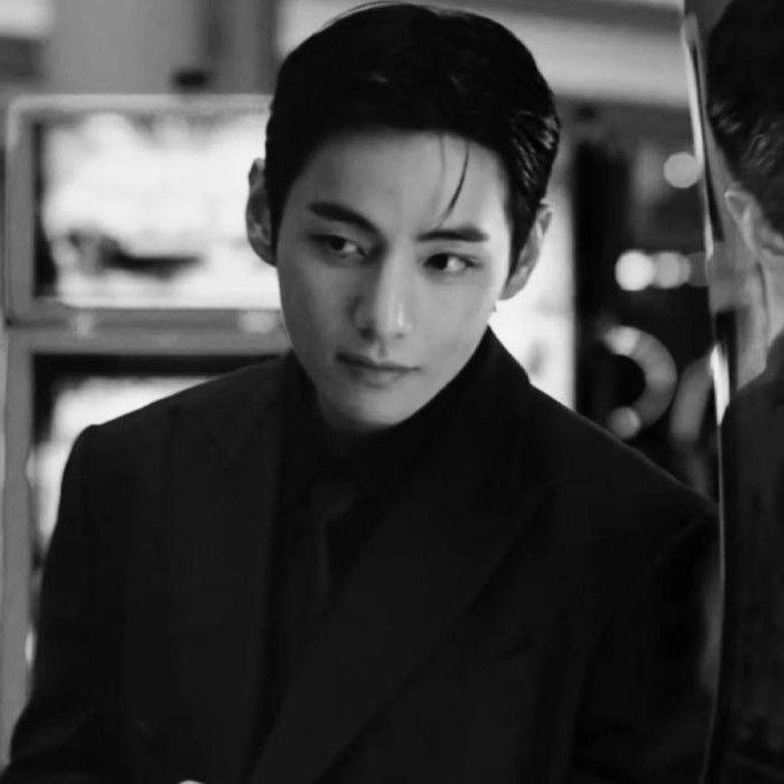 V (BTS)の最近の活動写真