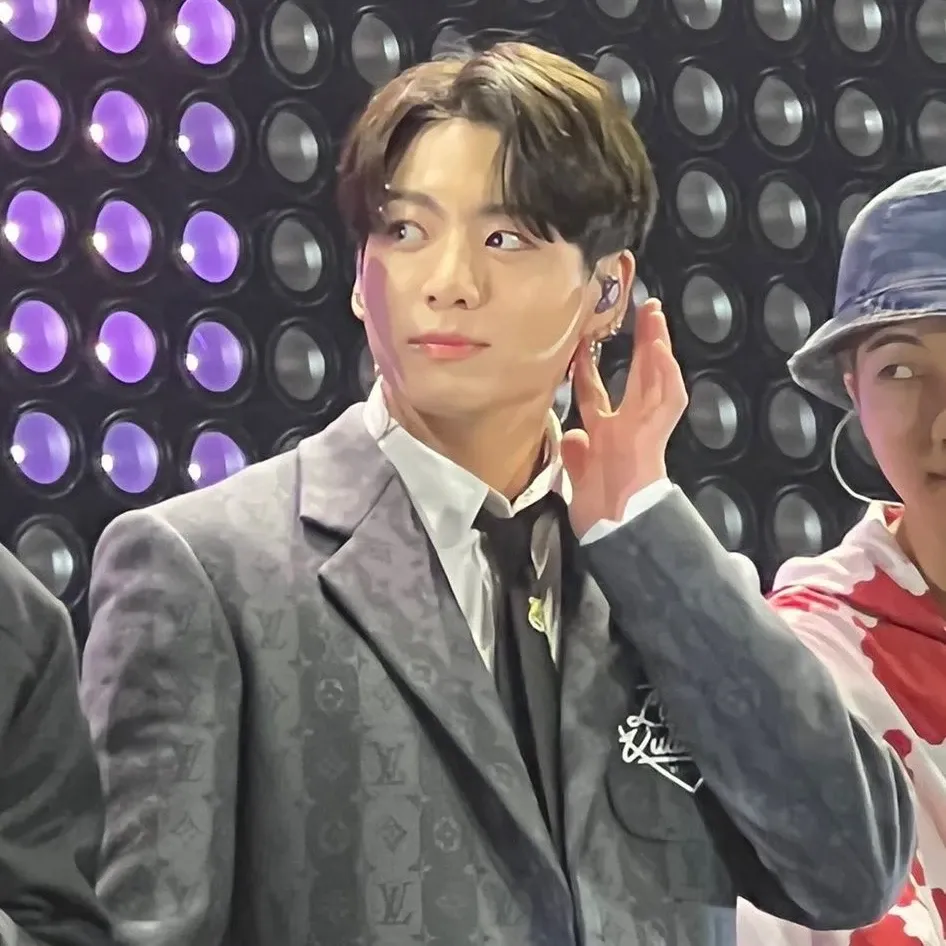 Potret di balik layar Jungkook (BTS)