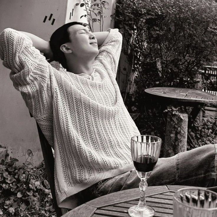 RM (방탄소년단)의 비하인드 컷