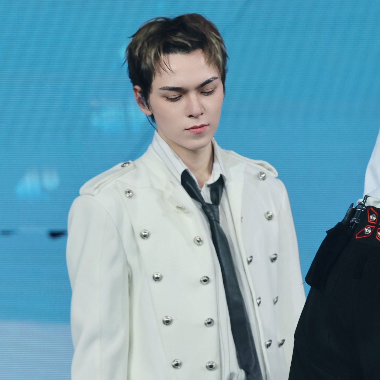 Latest photo of Vernon (SEVENTEEN)