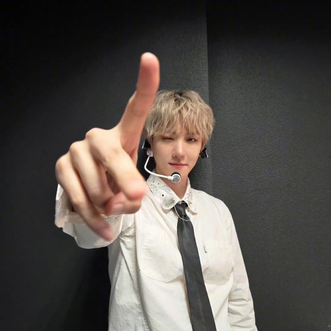 Foto terbaru Baekhyun (EXO)