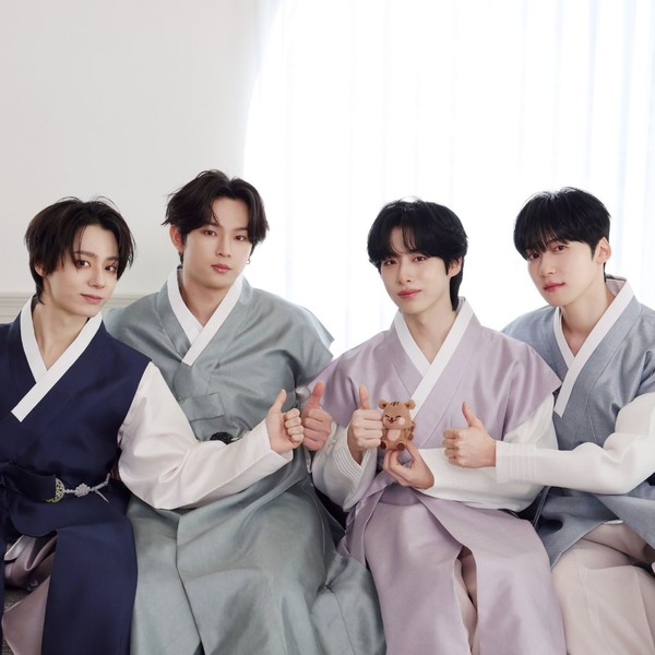 오늘 최애돌에서 빛나는 서호 (원어스)의 대표 사진