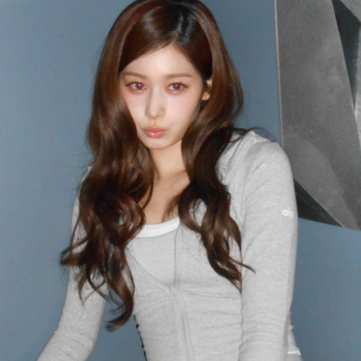 Sana (TWICE)的最新照片