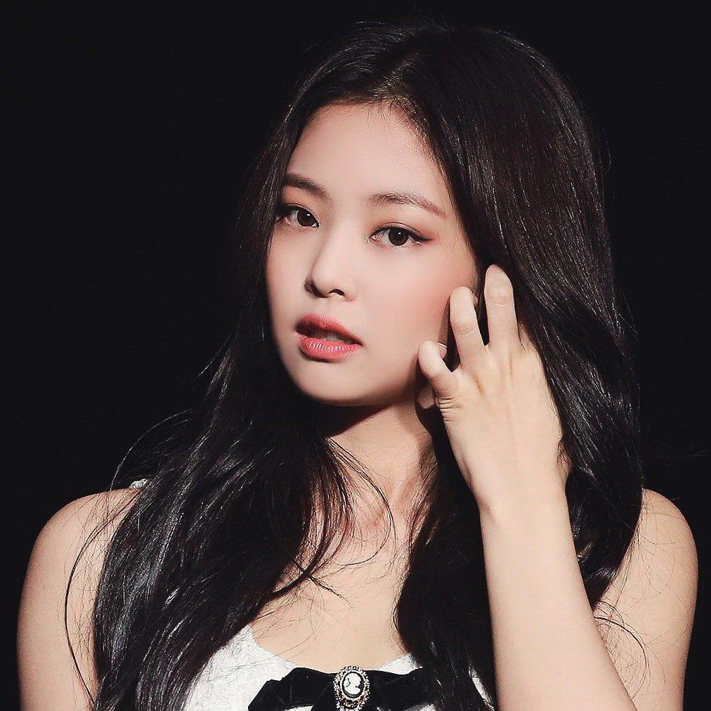 제니 (BLACKPINK)의 최신 사진