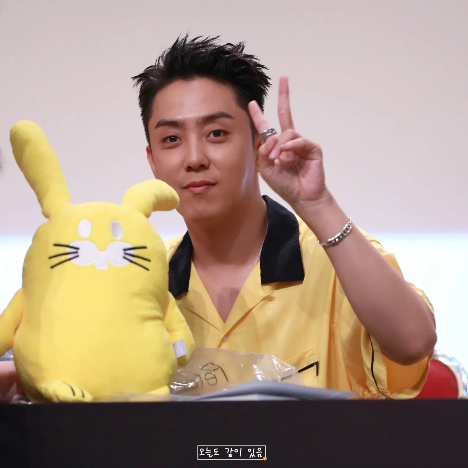 Recent activity shot of Eun Jiwon (SECHSKIES)