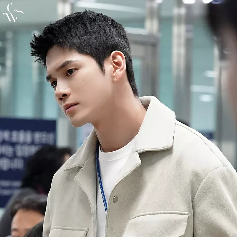옹성우 최근 활동샷