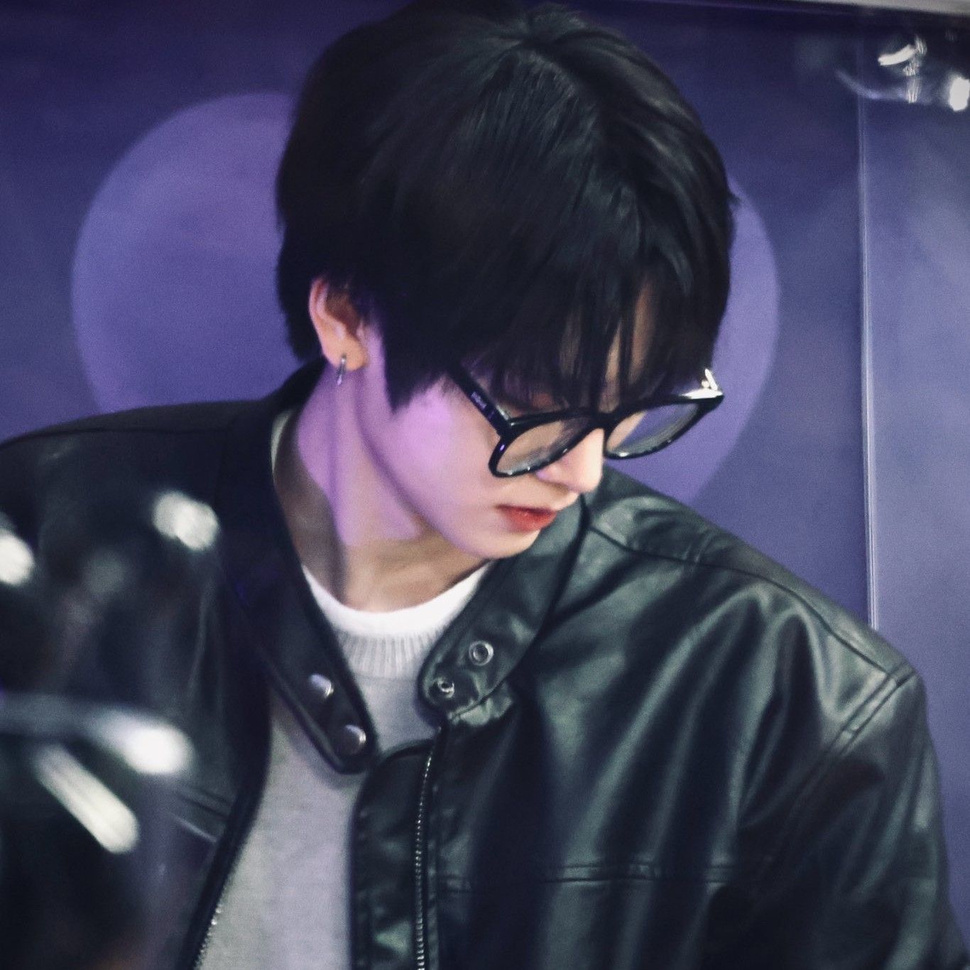 A moment captured by Zhou Anxin (ALPHA DRIVE ONE)'s fan