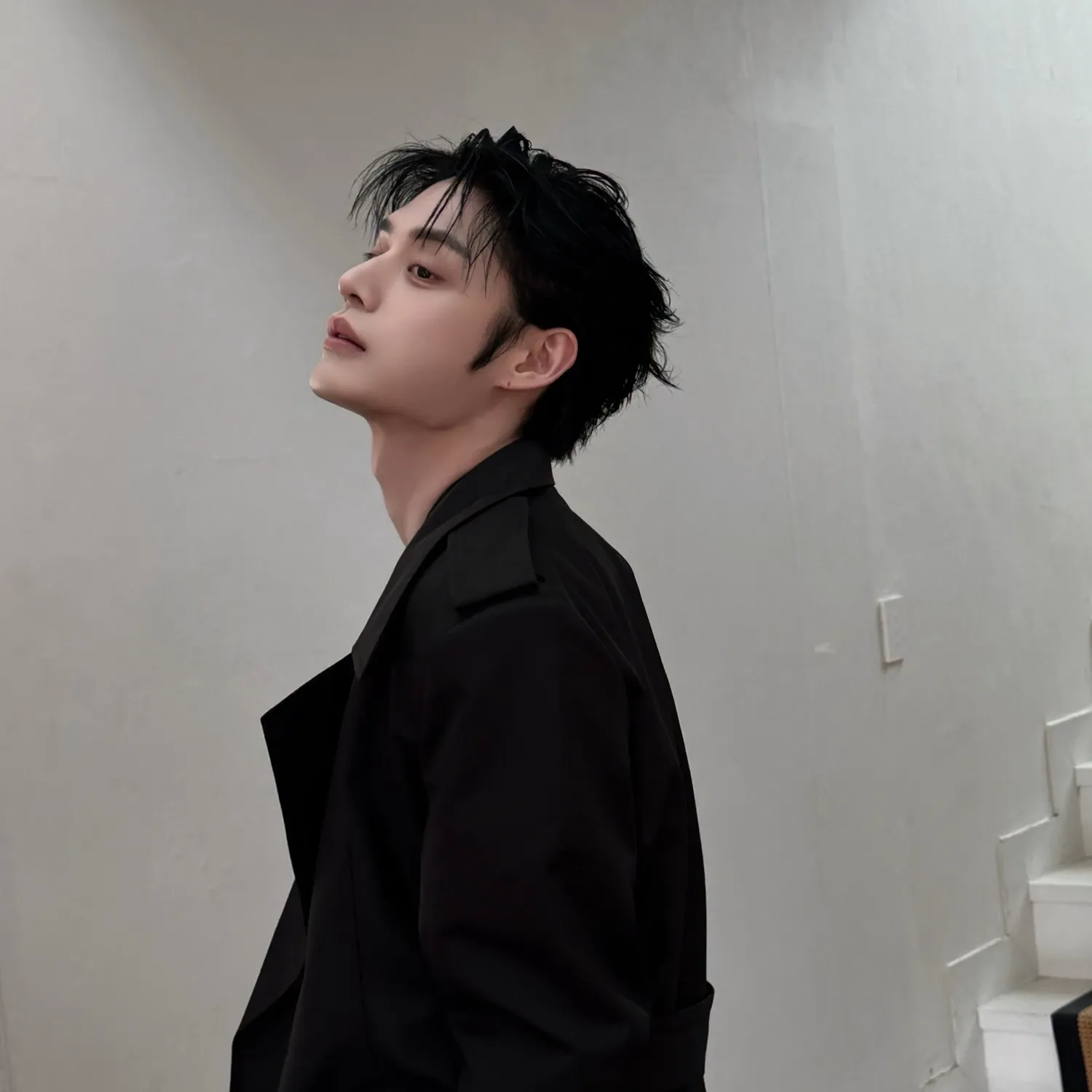 Latest photo of Kim Jiwoong (ZEROBASEONE)