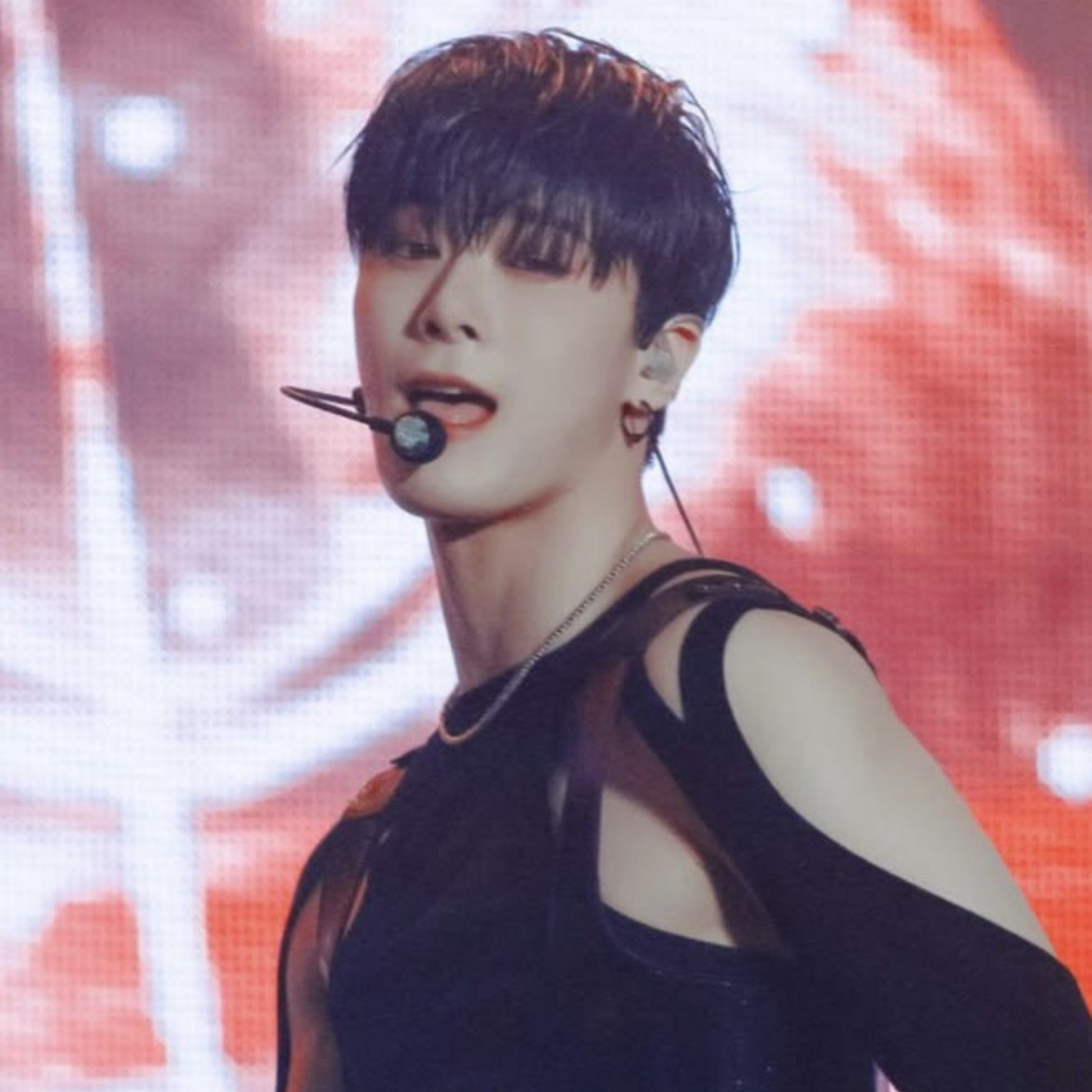 Behind-the-scenes cut of Moonbin (ASTRO)