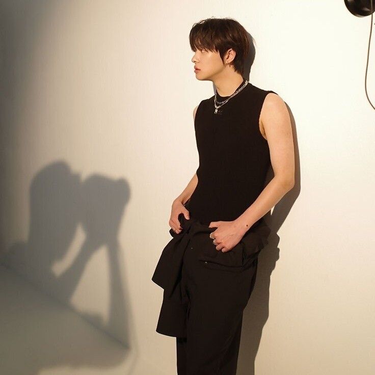 A moment captured by Lee Leo (ALPHA DRIVE ONE)'s fan