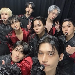 Hot post catching attention from 에이티즈's fandom