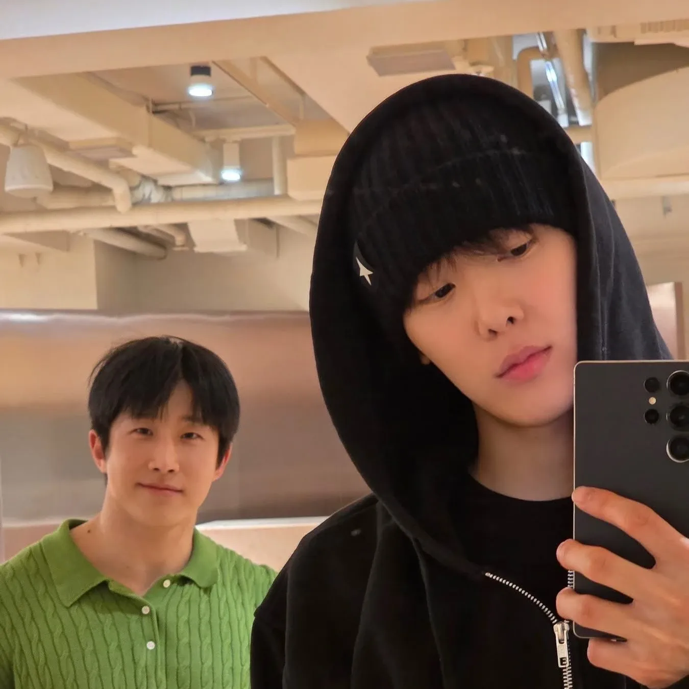 Foto aktivitas terbaru ASTRO