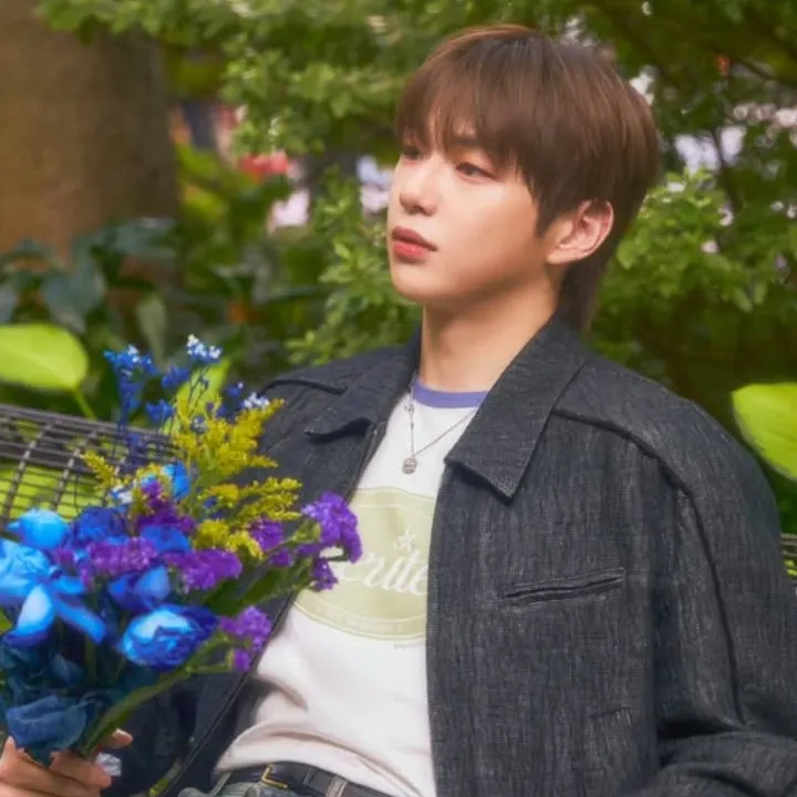 강다니엘의 최신 사진