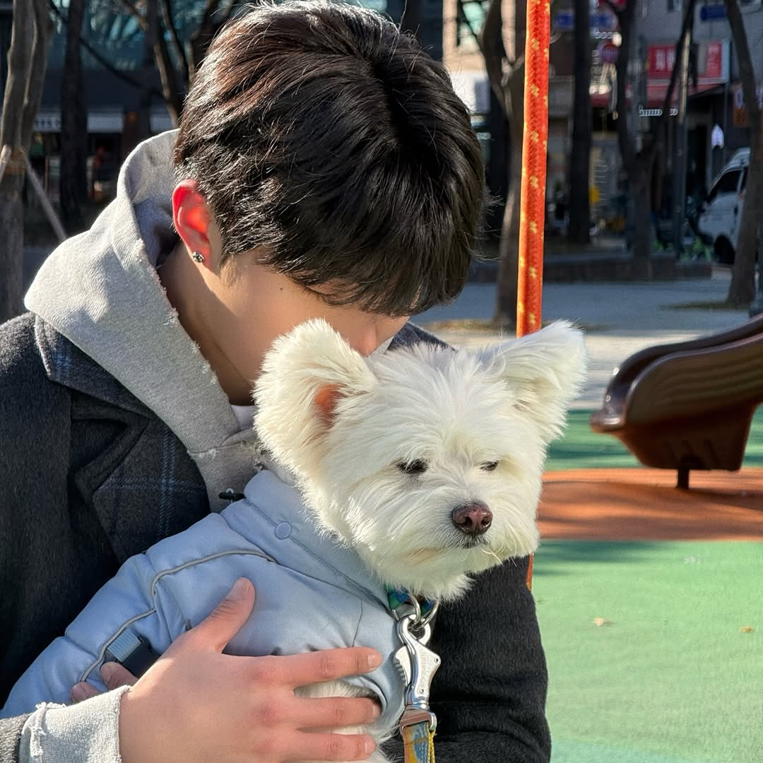 Behind-the-scenes cut of Park Gunwook (ZEROBASEONE)