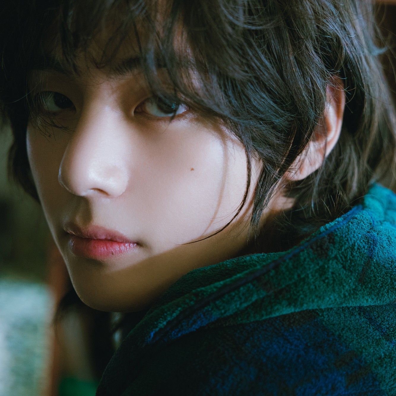 뷔 (방탄소년단)의 최신 사진