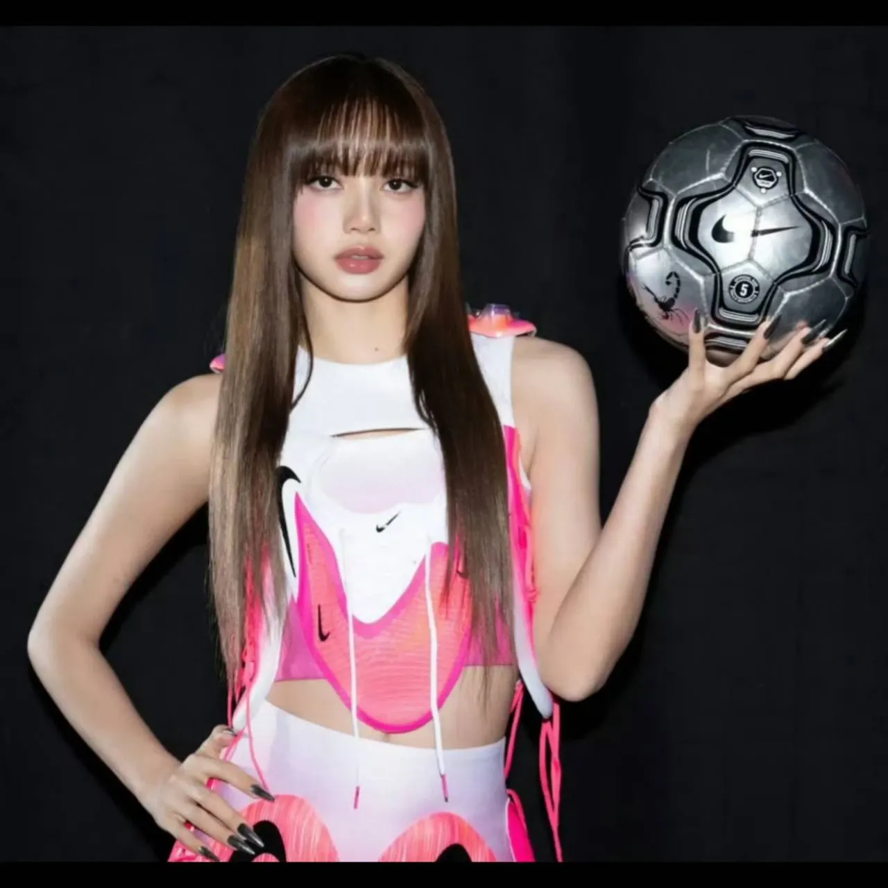 Foto terbaru Lisa (BLACKPINK)