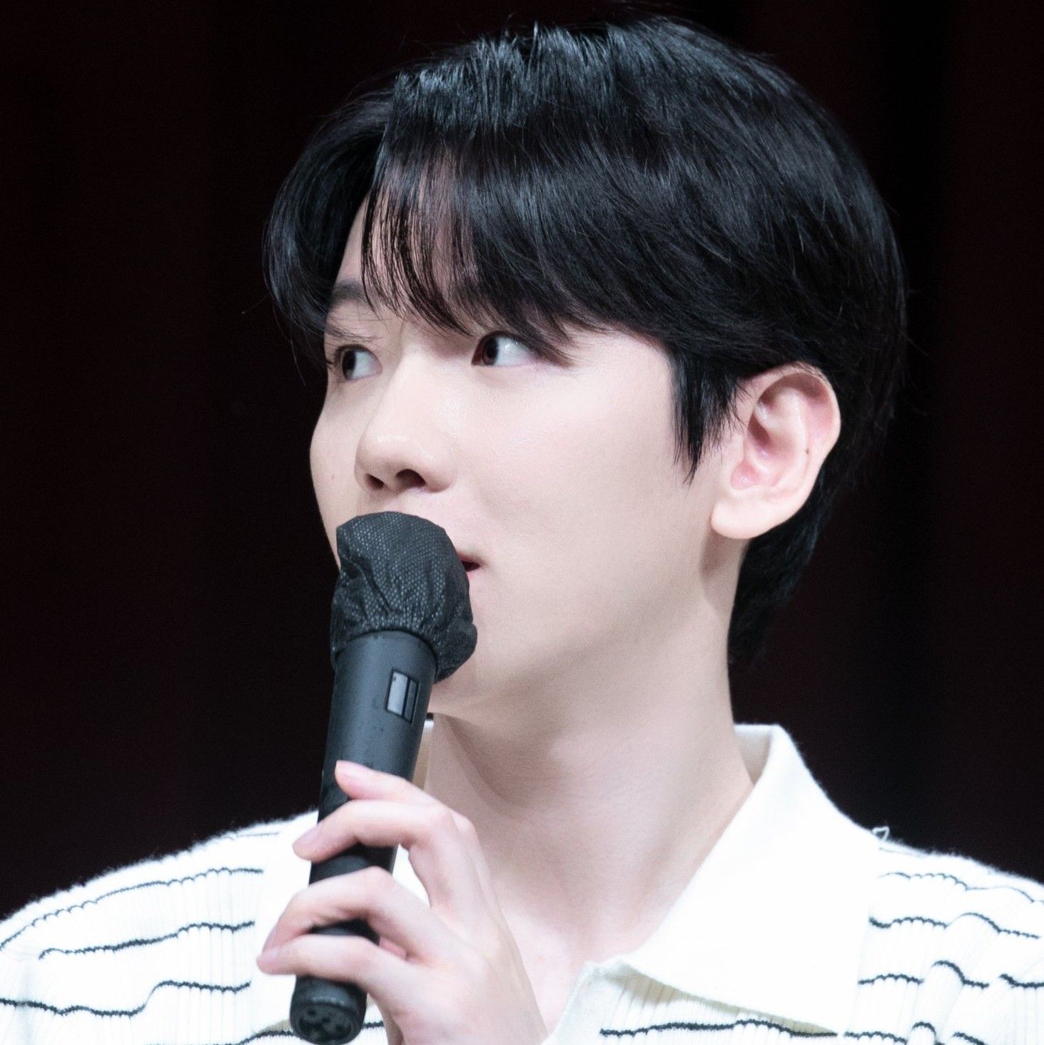 ベクヒョン (EXO)の舞台裏ショット