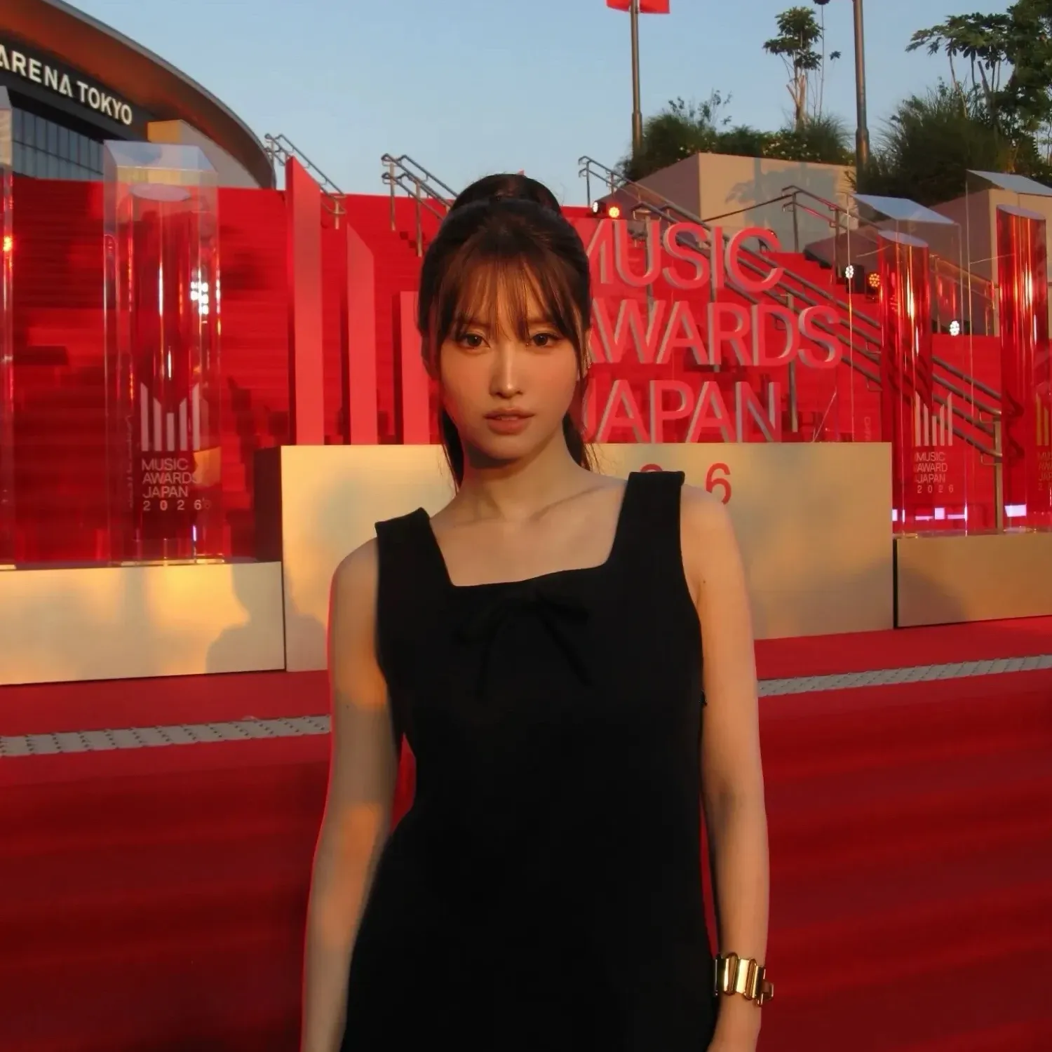 Foto terbaru Momo (TWICE)