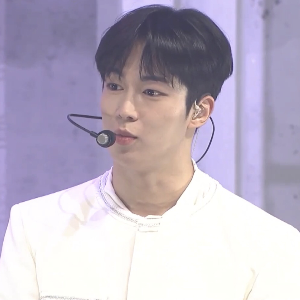 SF9의 최신 사진