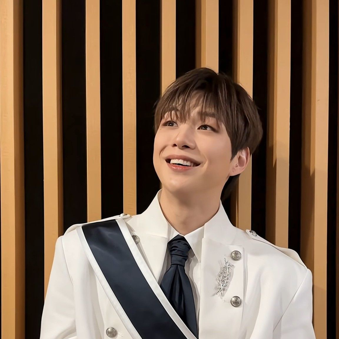 강다니엘의 최신 사진