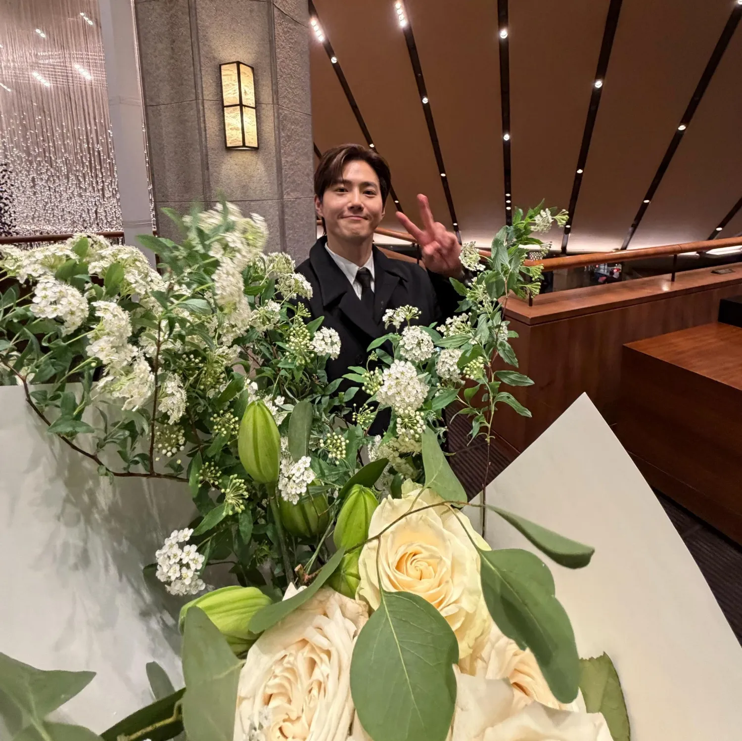 Behind-the-scenes cut of Suho (EXO)