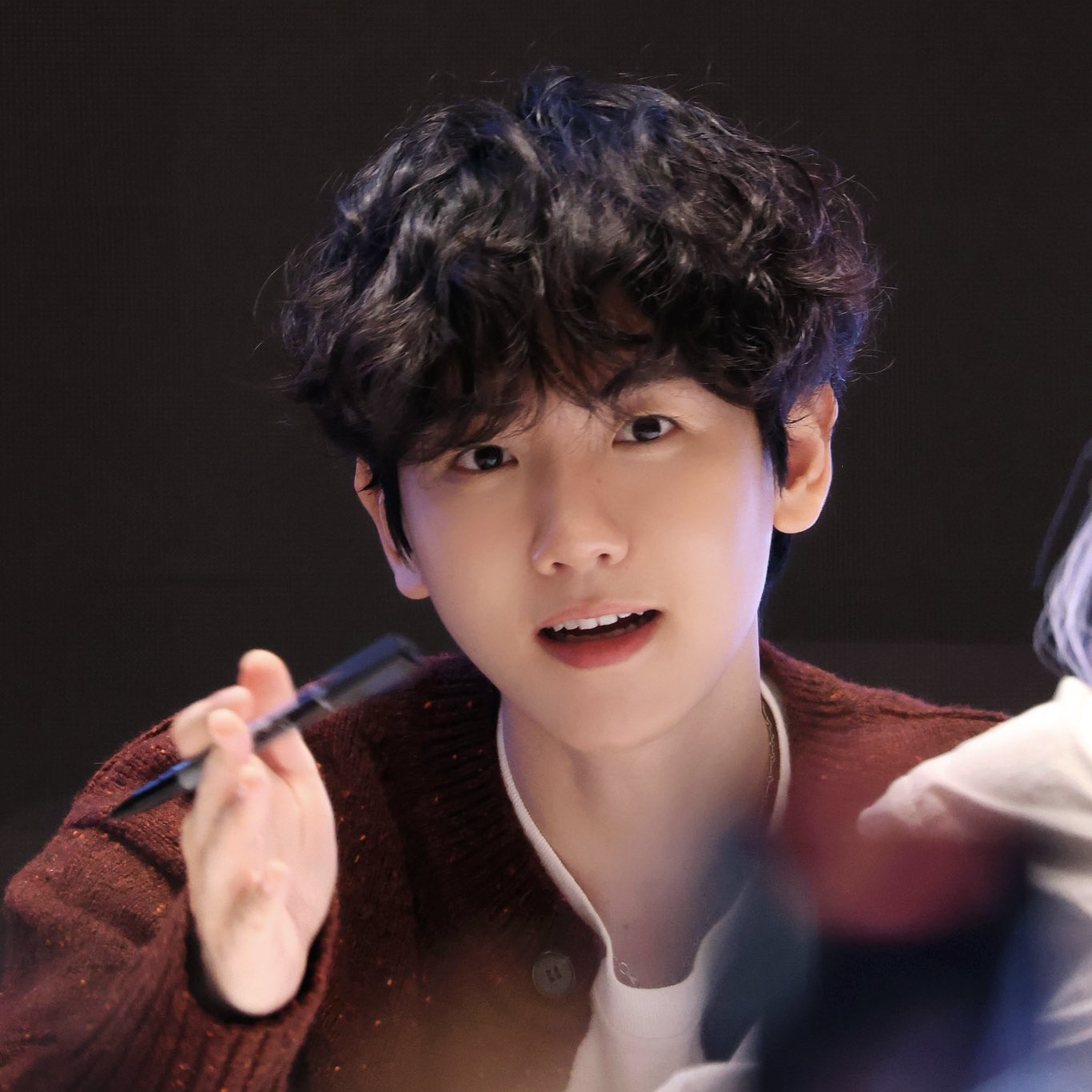 A moment captured by Baekhyun (EXO)'s fan