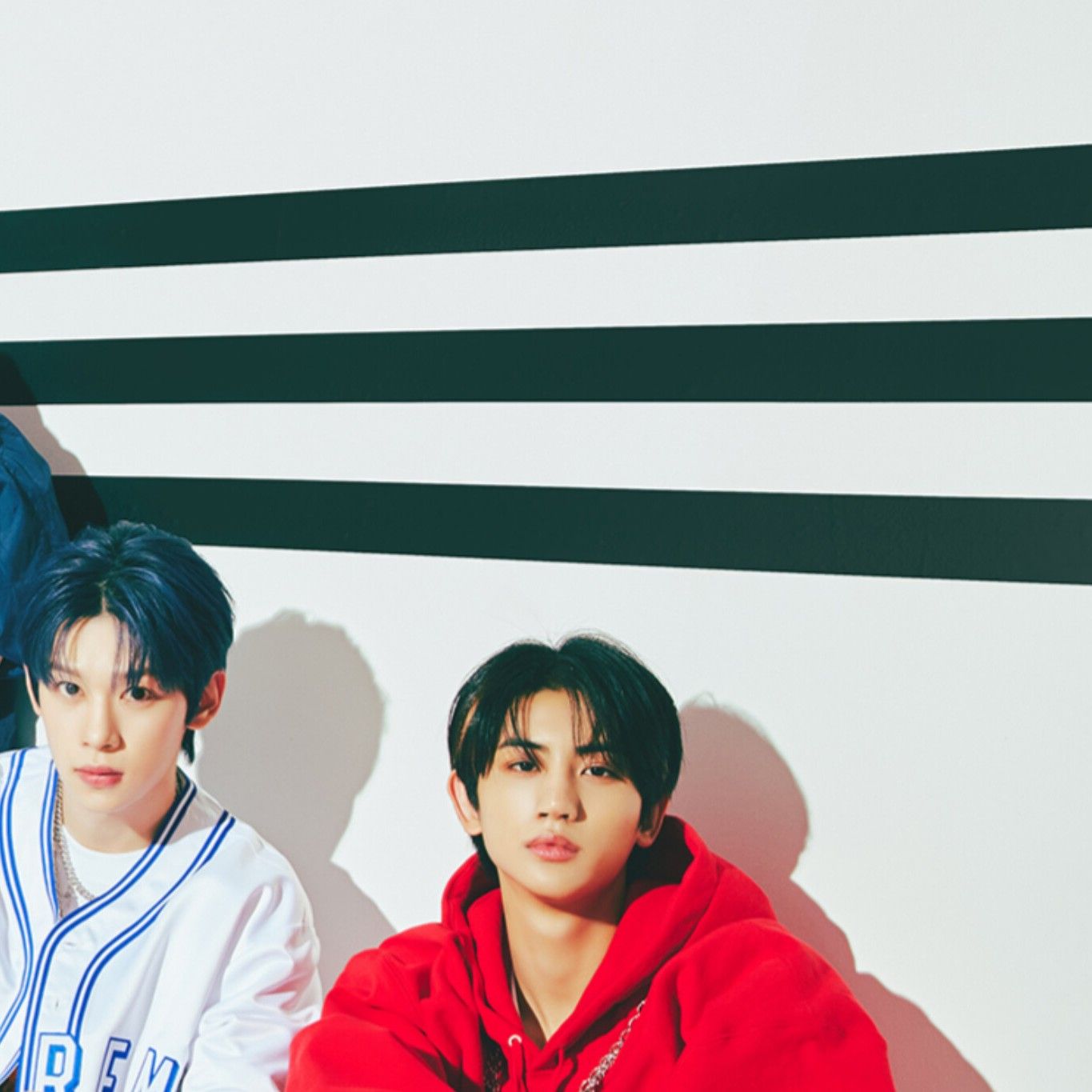 Behind-the-scenes cut of YOUNITE