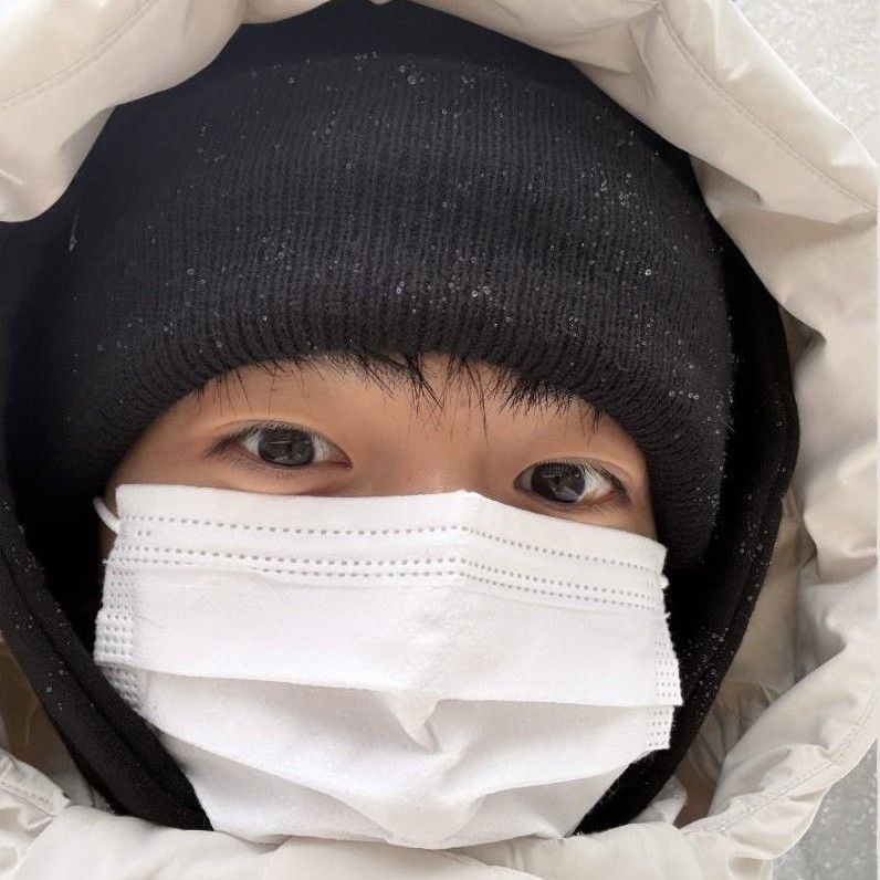 김요한 (위아이)의 비하인드 컷