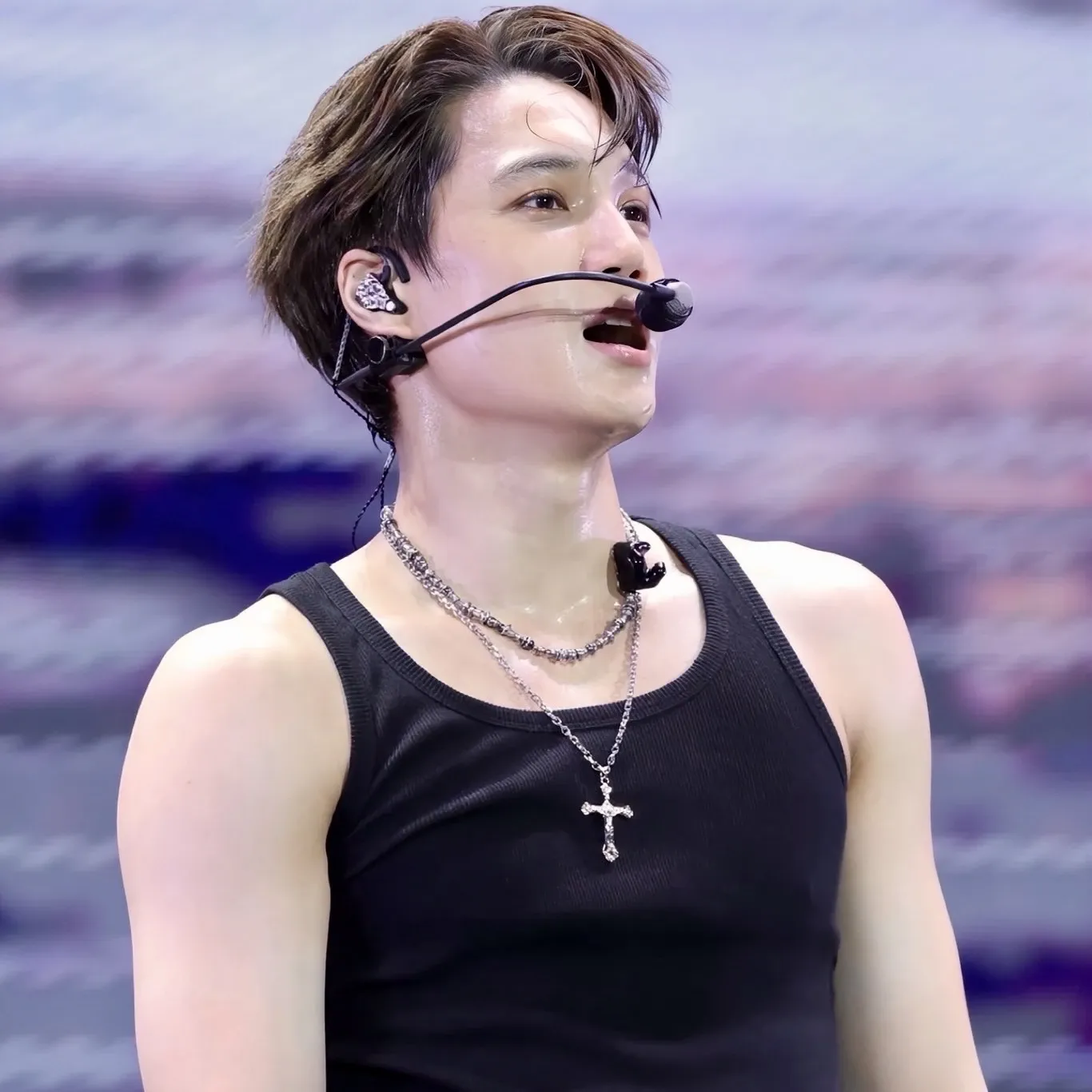 Behind-the-scenes cut of Kai (EXO)