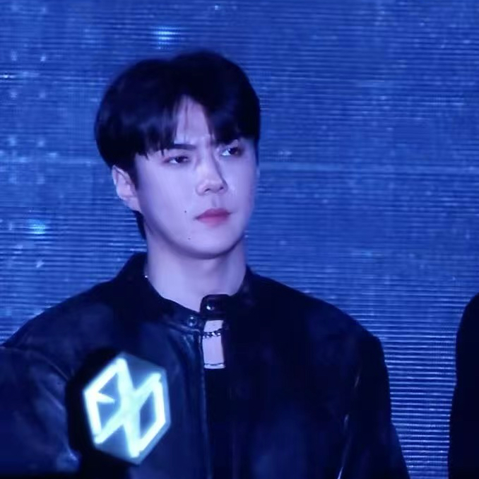 세훈 (EXO) 최근 활동샷