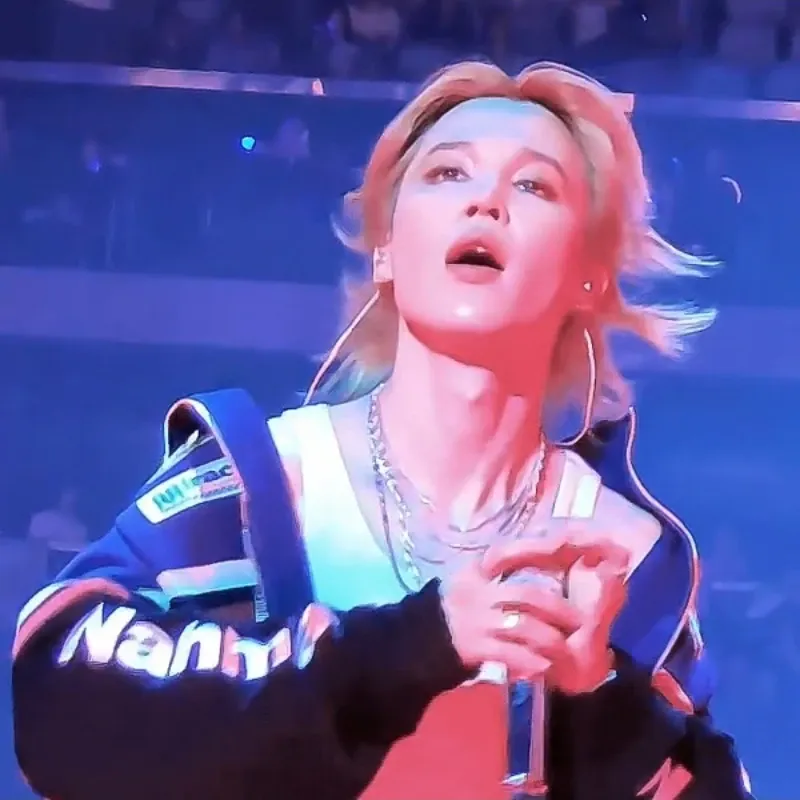Momen yang diabadikan oleh penggemar Jimin (BTS)