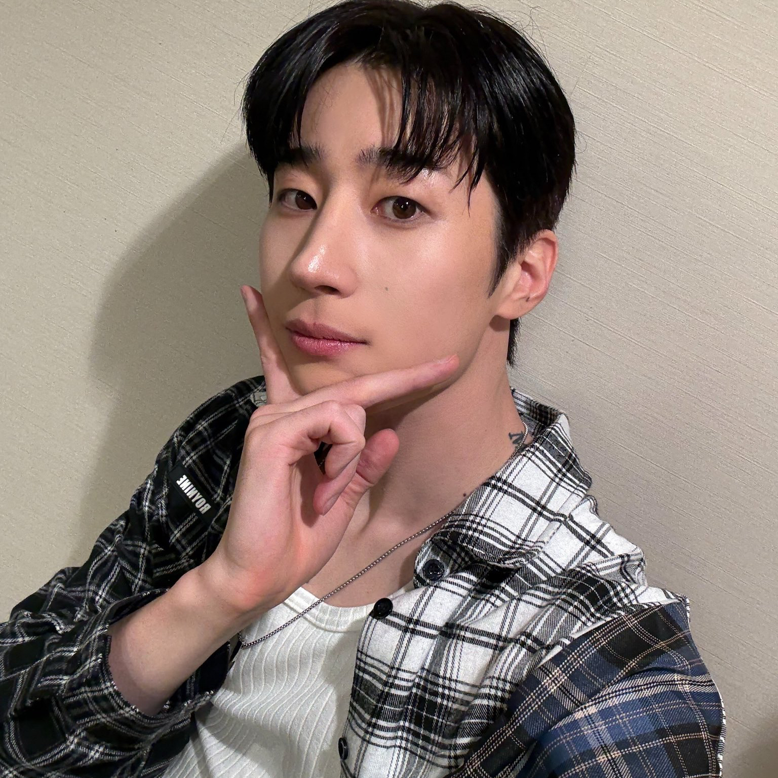 Recent activity shot of Han Seungwoo