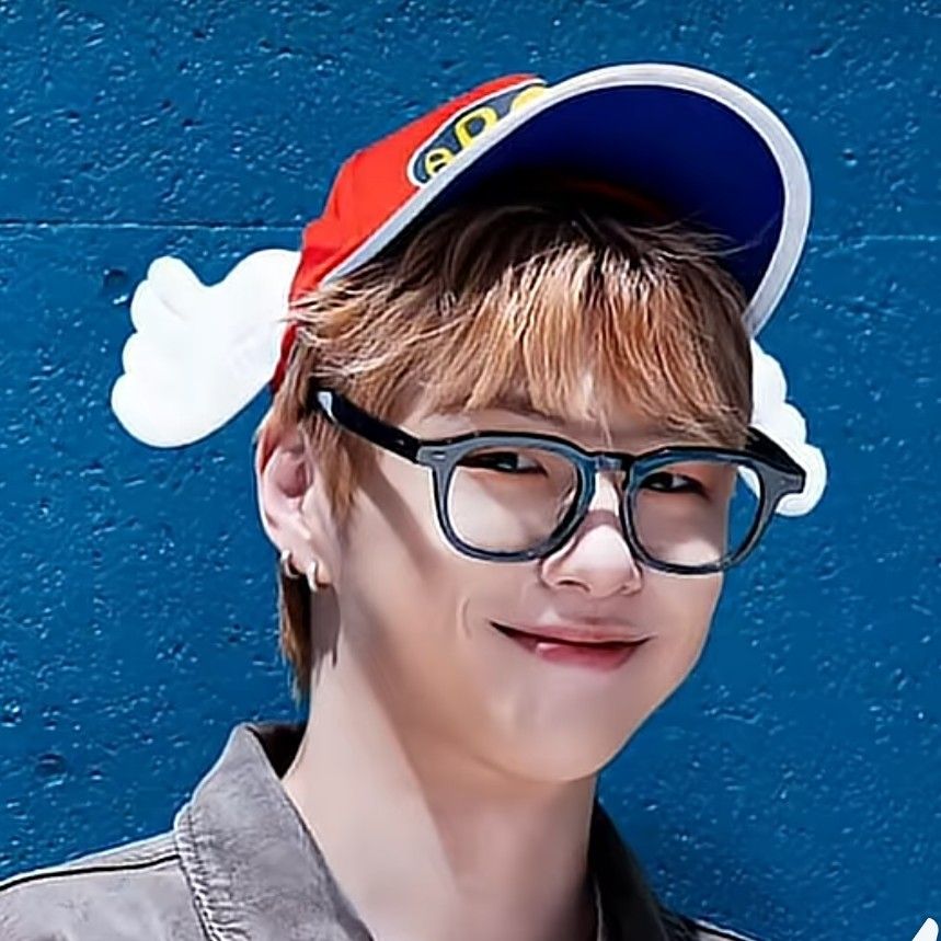 강다니엘의 비하인드 컷