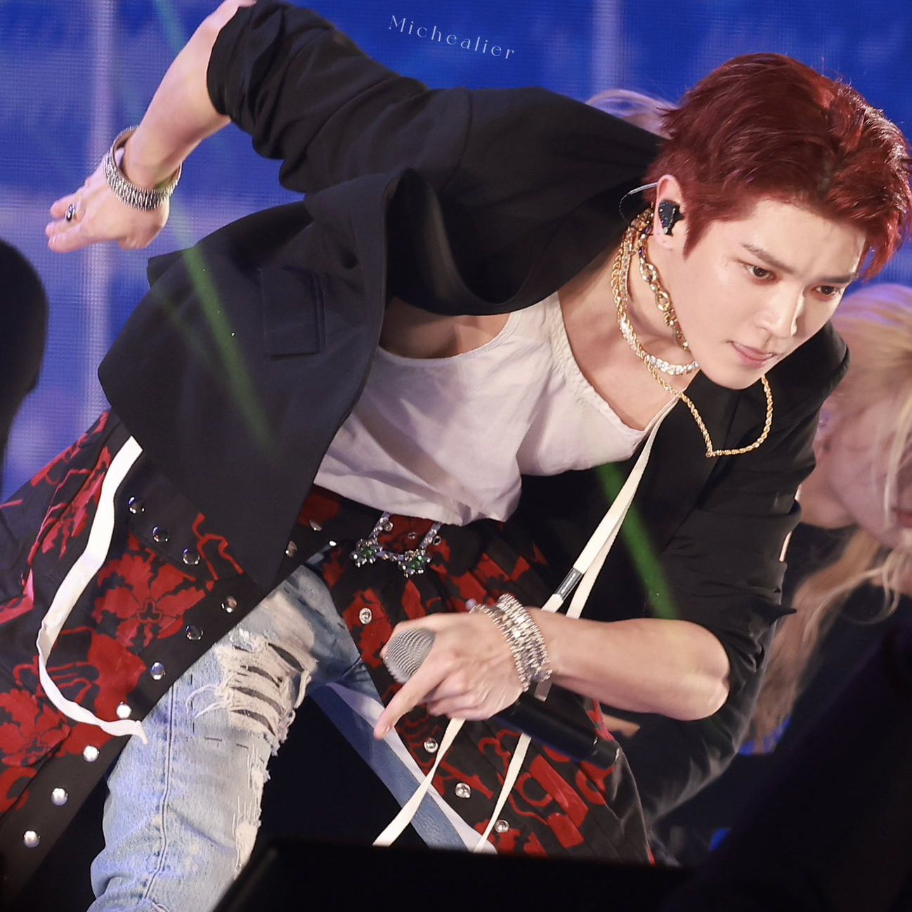 テヨン (NCT 127)の舞台裏ショット