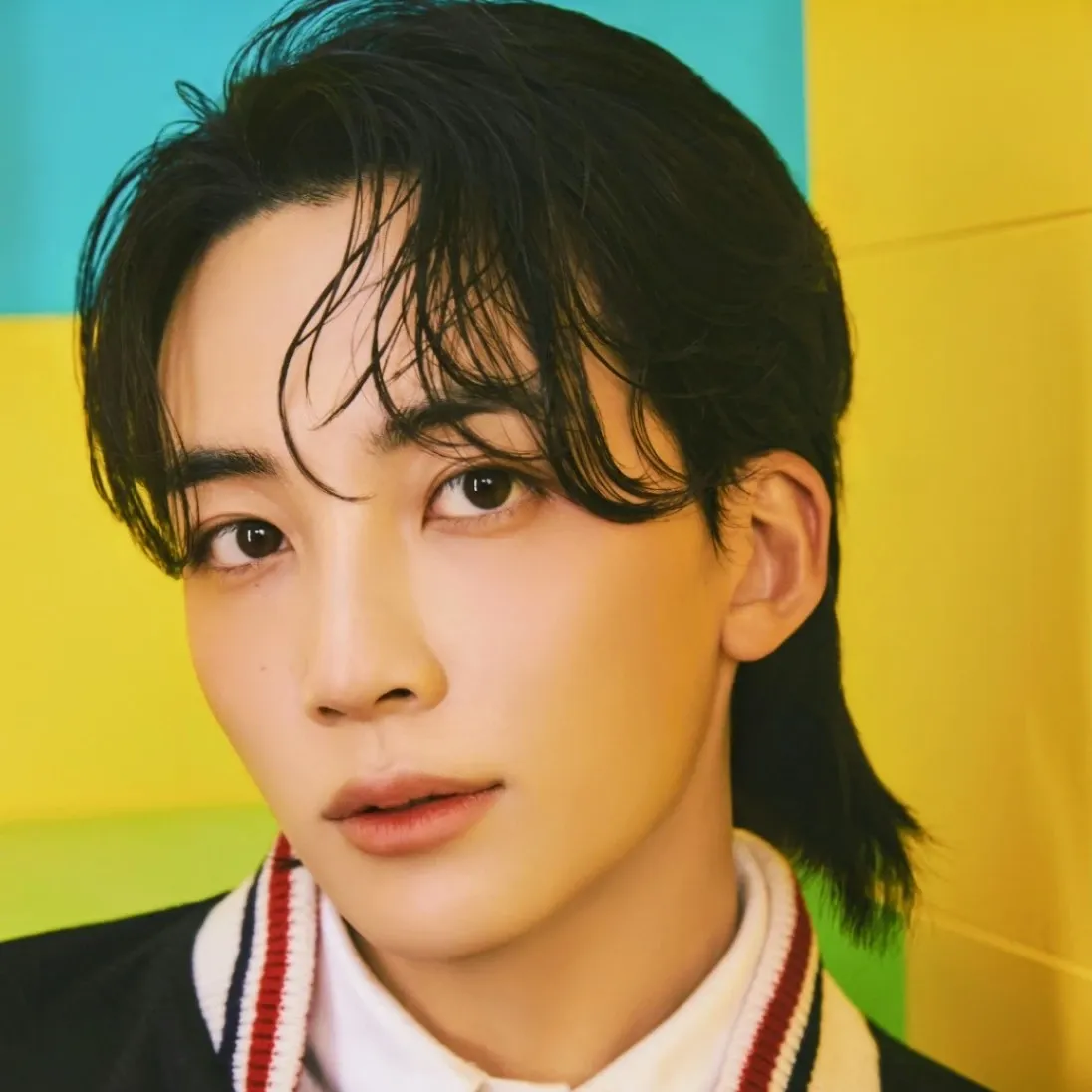 Recent activity shot of Jeonghan (SEVENTEEN)